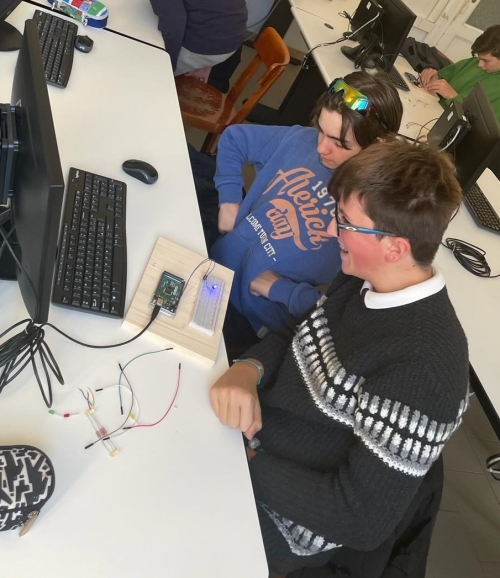 Laboratorio di “Bioindicatori, coding ed ecologia”