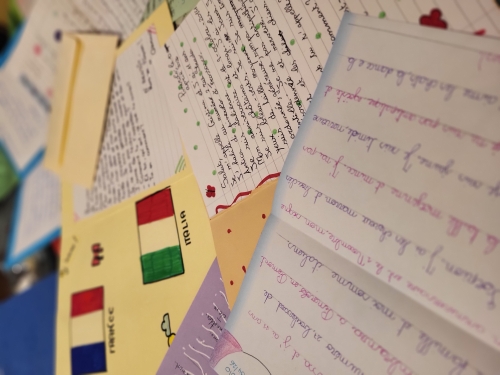 Un ponte di carta: tra arte e attesa...