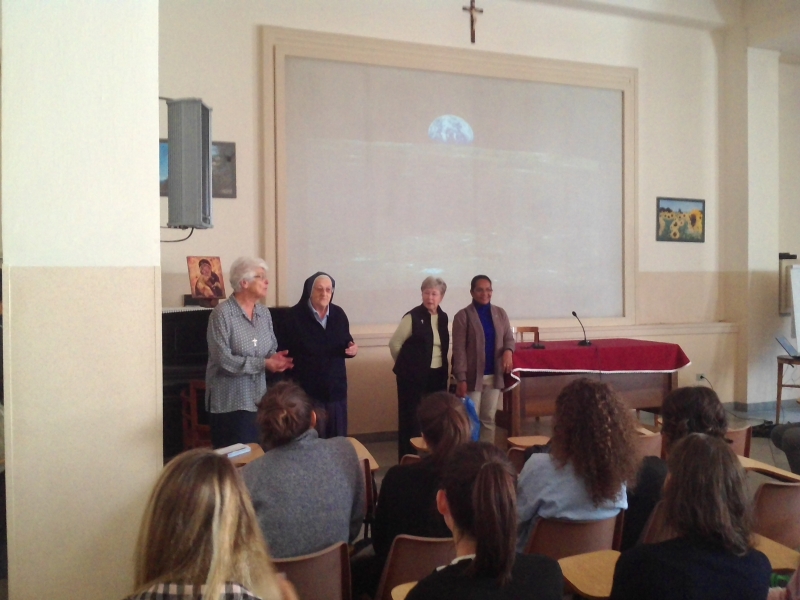 Le suore... dell'ONU